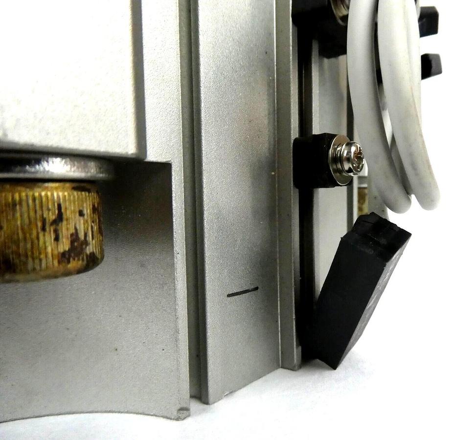 Used SMC NCDQ2B80-UIA990939 Wafer Chamber Slit Valve Endura Centura Working Surplus