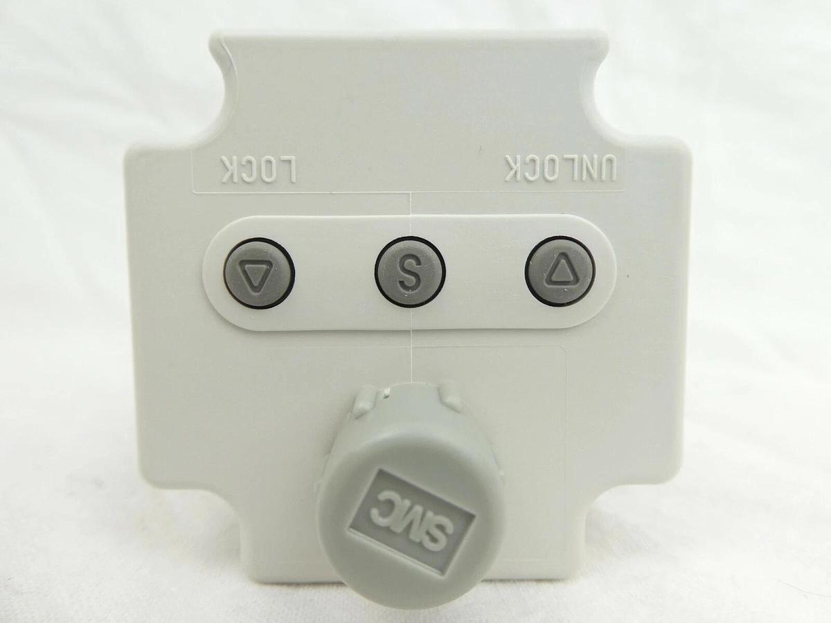 SMC ITV2030-31N2BN4 E/P Regulator ITV2000 New Surplus