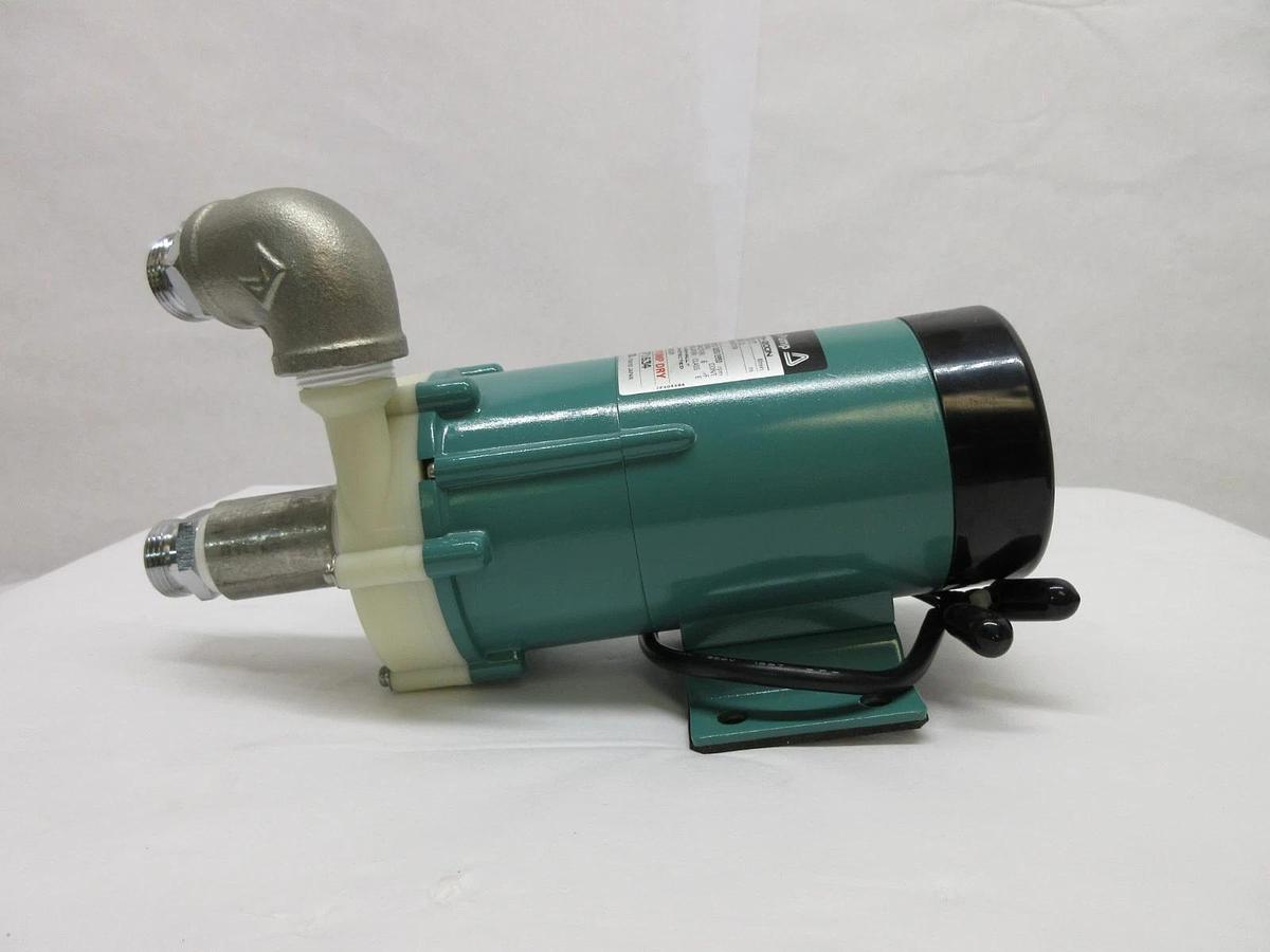 Used Iwaki MD-30RZM-200N Magnet Pump Used Working