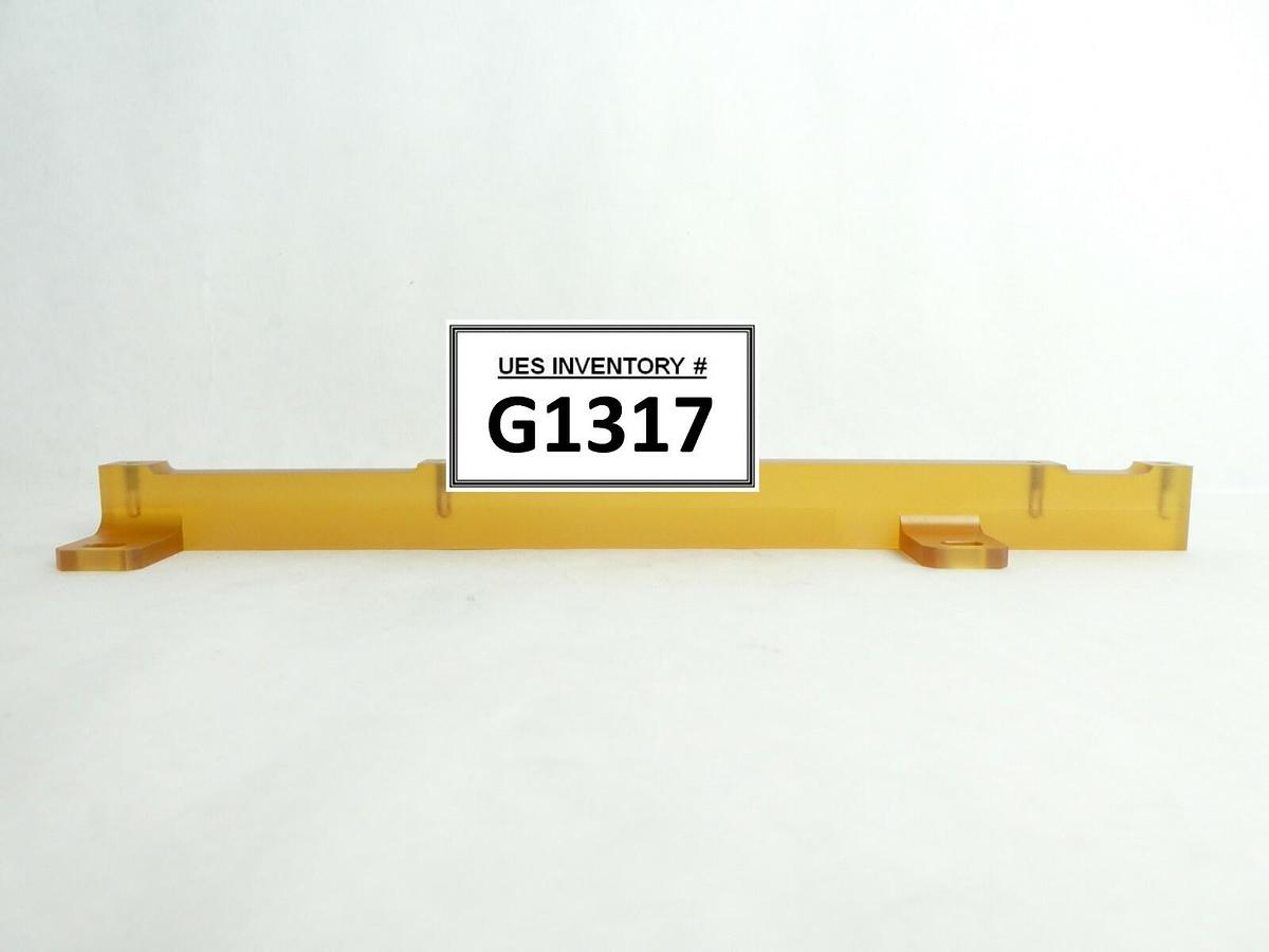 ASM 16-401206-01 Retainer Gas Line Reactor 3 POSN New Surplus