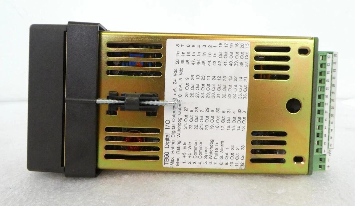 Used Watlow 204-C00000AT Anafaze Temperature Controller TB50 CLS204 Working Surplus