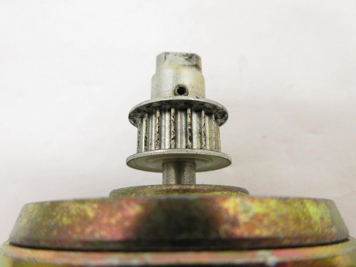 Used Pittman 14232A127-R3 Servo Motor 9700-9102-01 Rev. B LO-COG Used Working