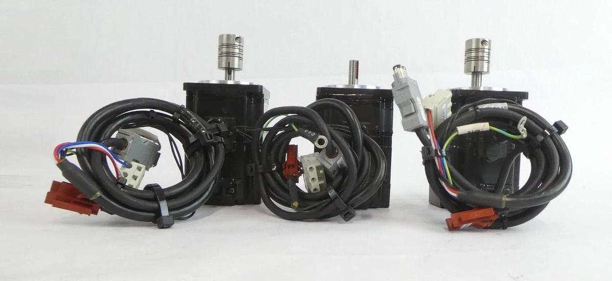Used Yaskawa SGMPH-01AAE-YA11 SGMPH-01AAE-YA13 Servo Motor Lot of 10 Working