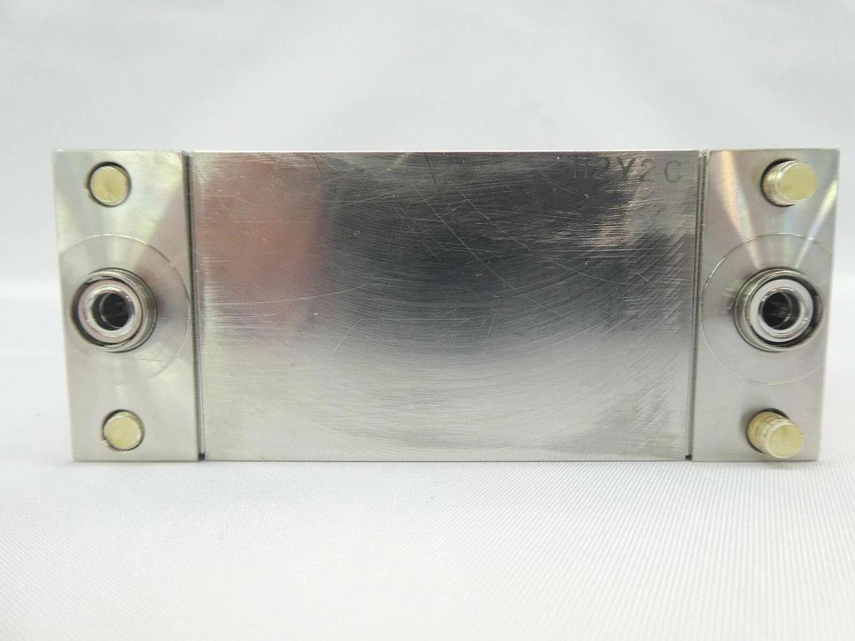 Used Aera TC FC-986Y-BF Mass Flow Controller MFC FC-986 10 SLM O2 Working Surplus