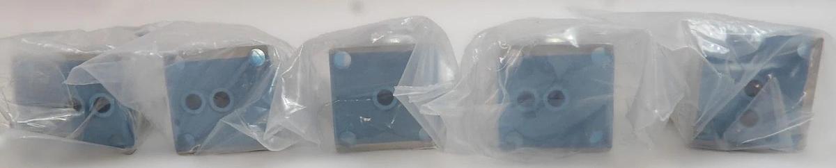 Parker Veriflo 54016827 Diaphragm Valve SM930MS102CK AMAT 3870-00573 Lot of 5