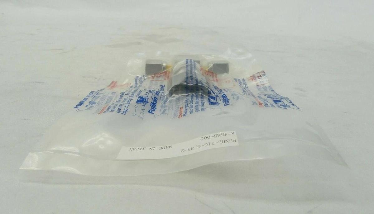 Fujikin FUND-71G-6.35-2 Diaphragm Soft-Seal Valve Reseller Lot of 3 New Surplus