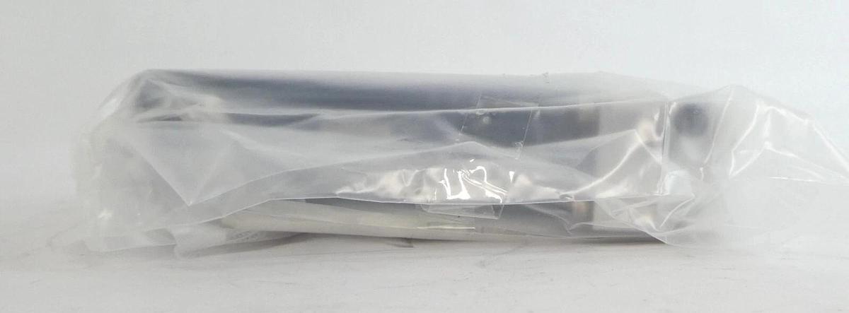 Aera FCPI980CBAXDIDJAA Mass Flow Controller MFC AMAT 0190-34212 Lot of 2 New