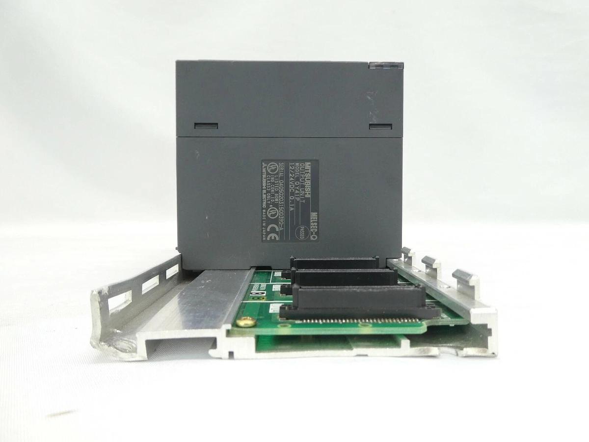 Used Mitsubishi MELSEC-Q PLC Control Assembly Q02HCPU QX42 QY41P Damaged Case As-Is