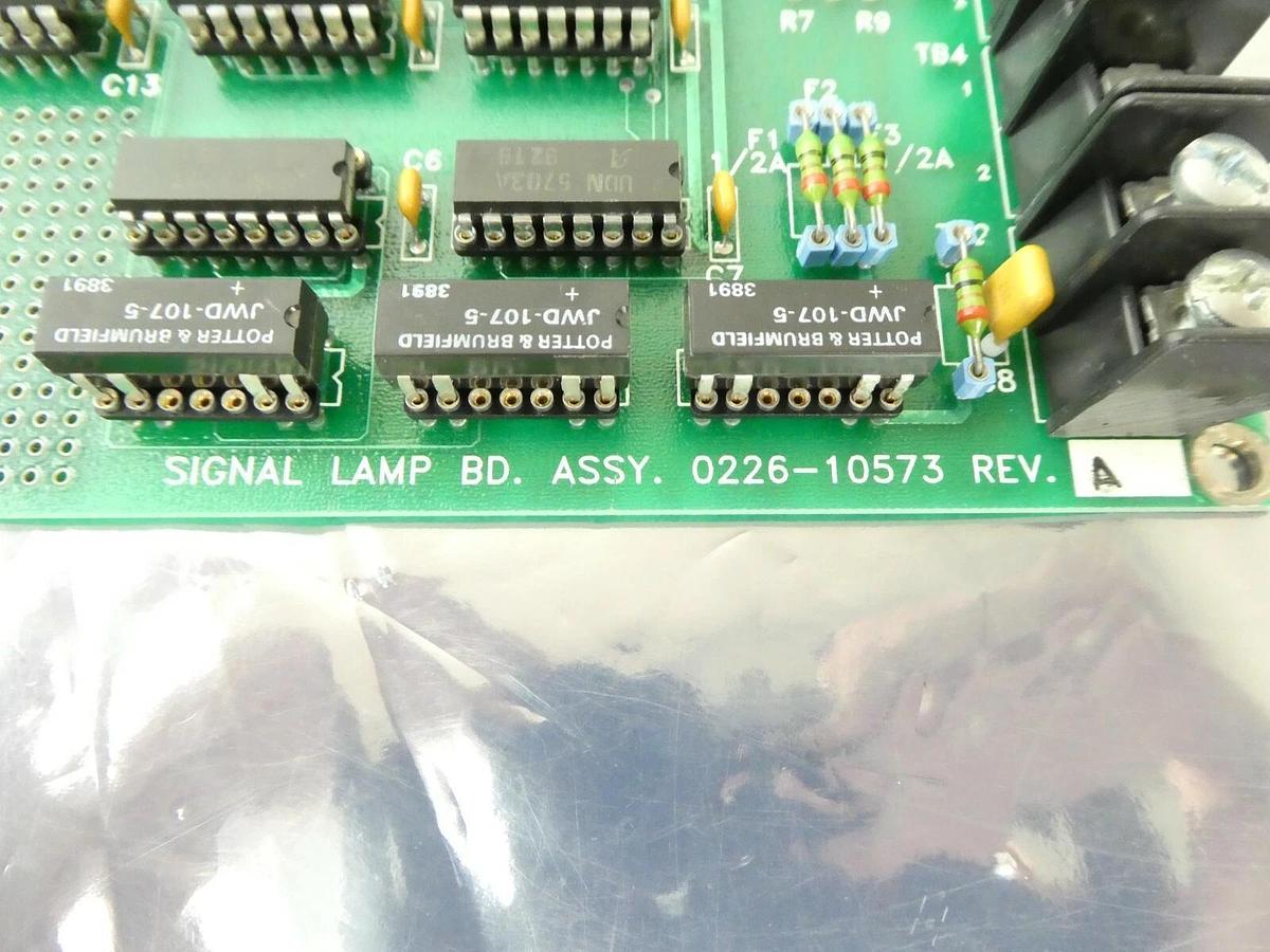 Used AMAT Applied Materials 0226-10573 Signal Lamp Board PCB Working Surplus