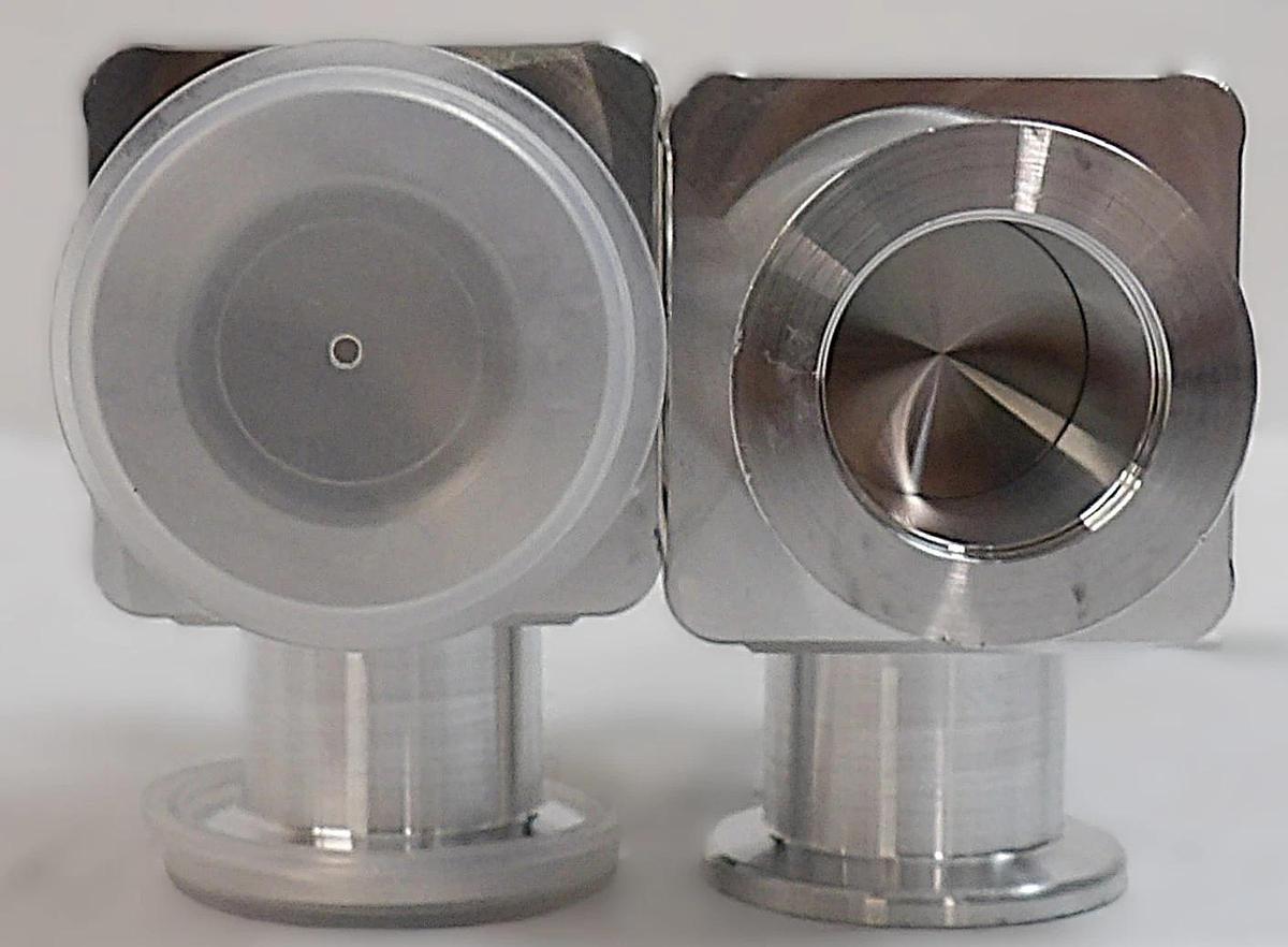 Used VAT 26428-KA01-BPY1 HV Angle Valve Reseller Lot of 2 Working Surplus