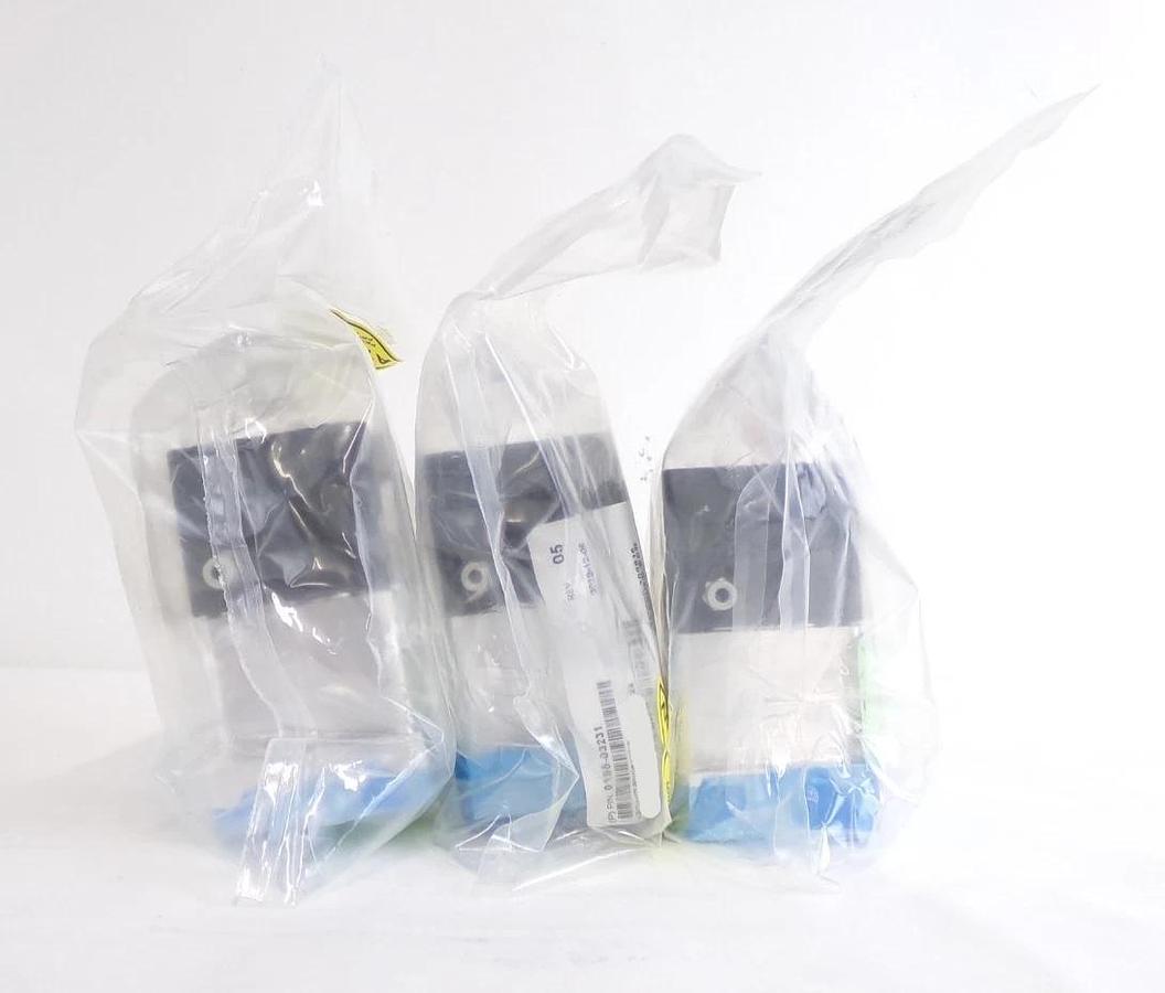 VAT 24428-XA11-BJM1 Vacuum Angle Valve AMAT 0195-03231 Reseller Lot of 3 New