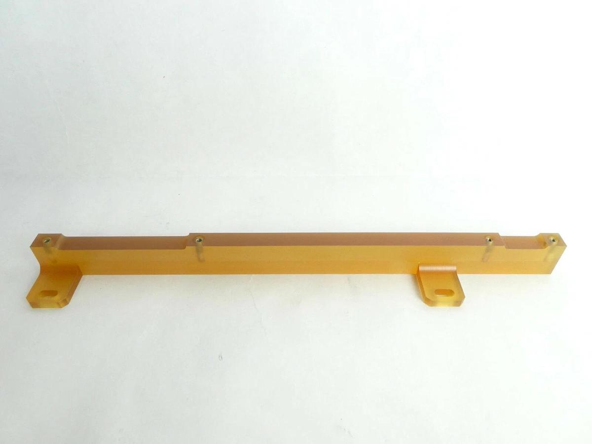 ASM 16-401206-01 Retainer Gas Line Reactor 3 POSN New Surplus