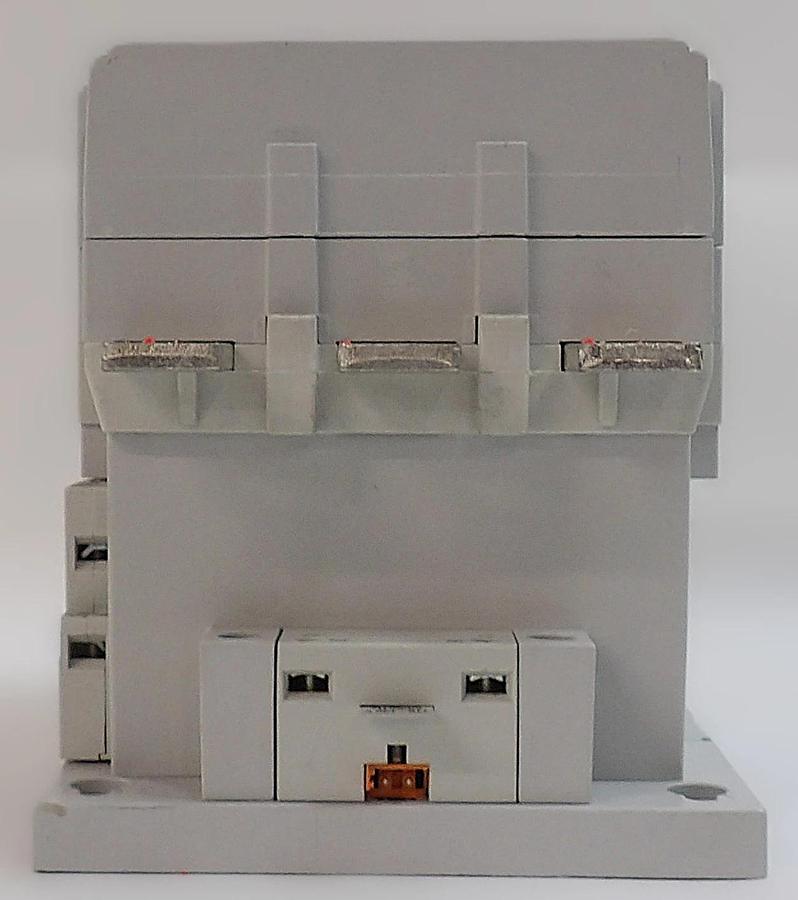 Used AB Allen-Bradley 100-D420 Industrial Contactor 100-D 110-130V Lot of 2 Working