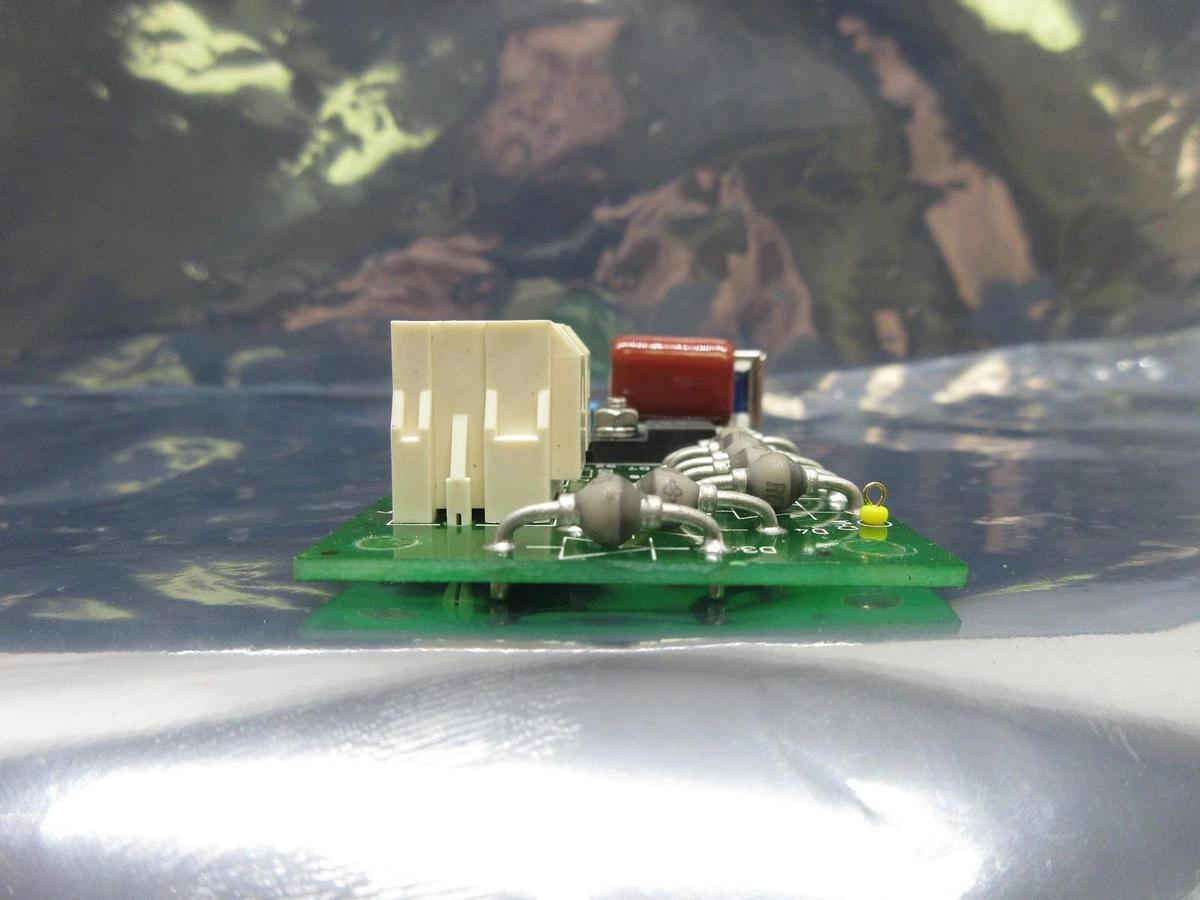 Used Shinko Electric 3CL511A010100 Interface Board PCB R1-0063DBC Asyst VHT5-1-1 Used