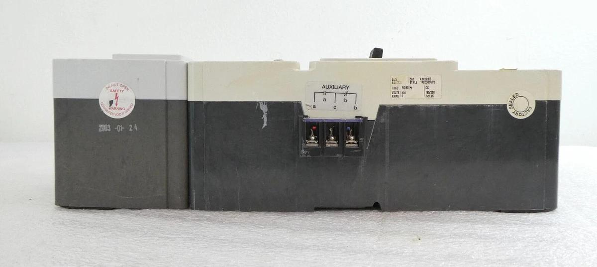 Used Cutler-Hammer ELHKD3400A08 3-Pole Industrial Circuit Breaker ELHKD Working