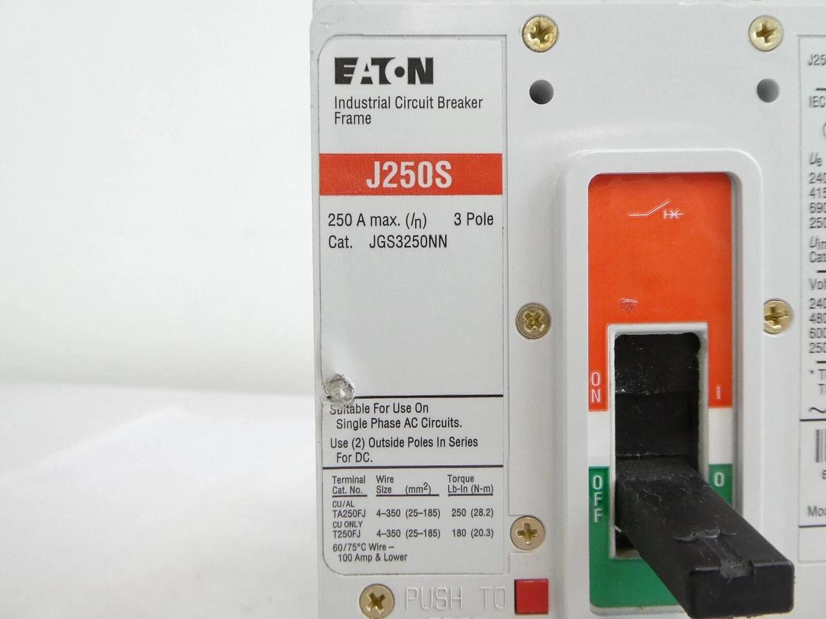 Used Eaton JGS3250NN 3-Pole Industrial Circuit Breaker J250S Lot of 3 Working Spare