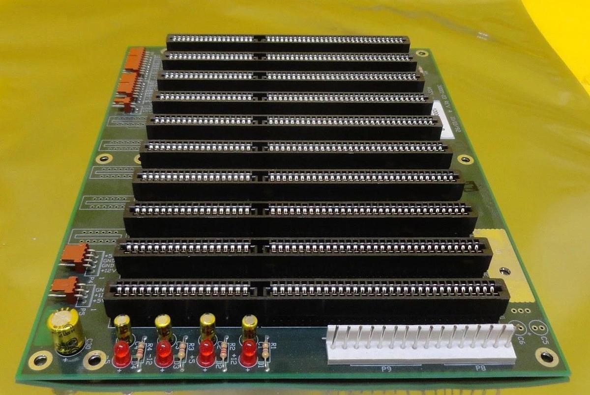 Used ICS Advent 30001-03 Backplane PCB OEMC-10 Used Working