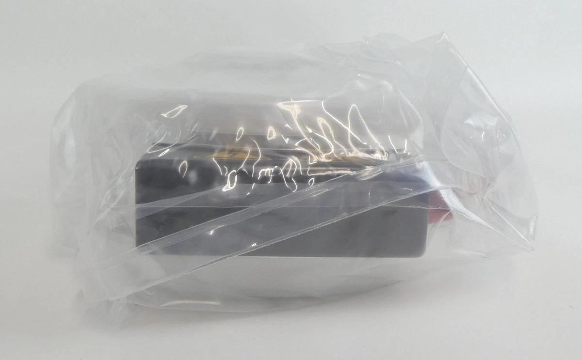 VAT 12136-PA14-AVA1 Vacuum Gate Valve Series 121 New Surplus