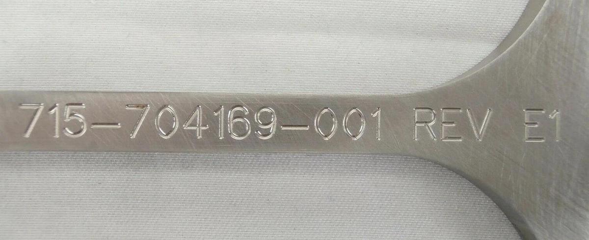 Used Lam Research 715-704170-001 Wafer Chuck Lift 715-704169-001 FPD Continuum Spare