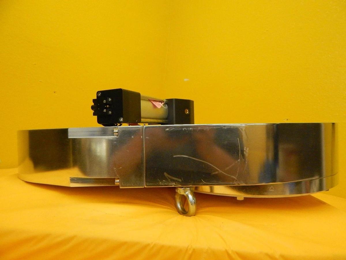 VAT 16548-PA21-AAB1 Pneumatic Pendulum Isolation Valve Series 16.5 New Surplus