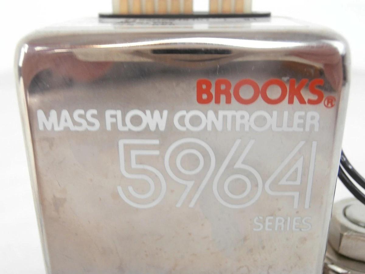 Used Brooks 5964C2MAP45KA Mass Flow Controller MFC Novellus 22-10522-02 Working Spare
