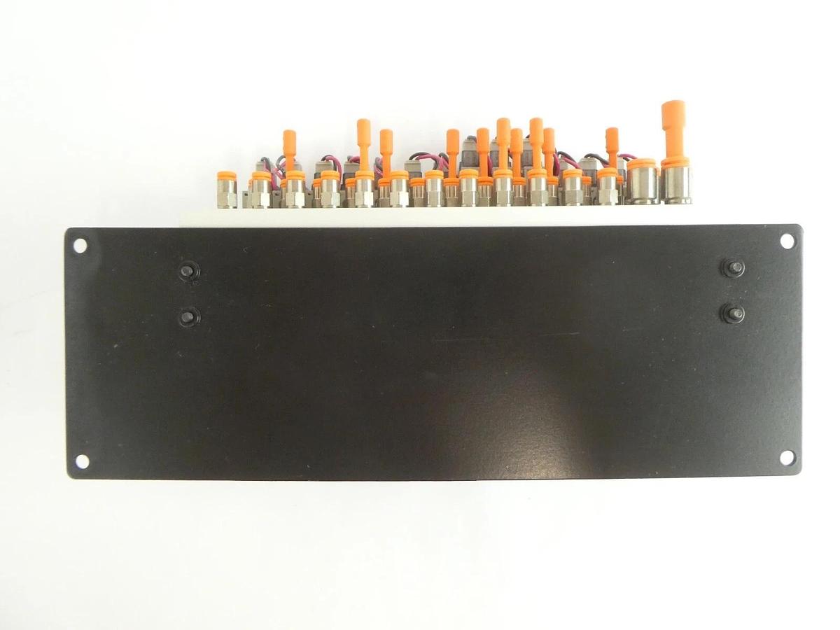Used SMC SS5Y3-ULB990057 14-Port Pneumatic Manifold 0010-01801 AMAT Working
