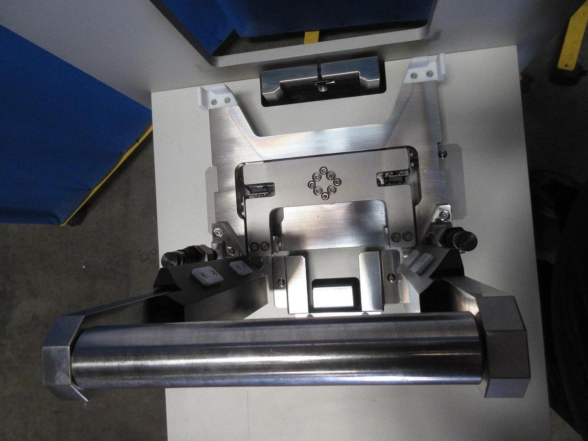 Used Hitachi 200mm Load Port Wafer Cassette Transfer Station M-712E Working Surplus