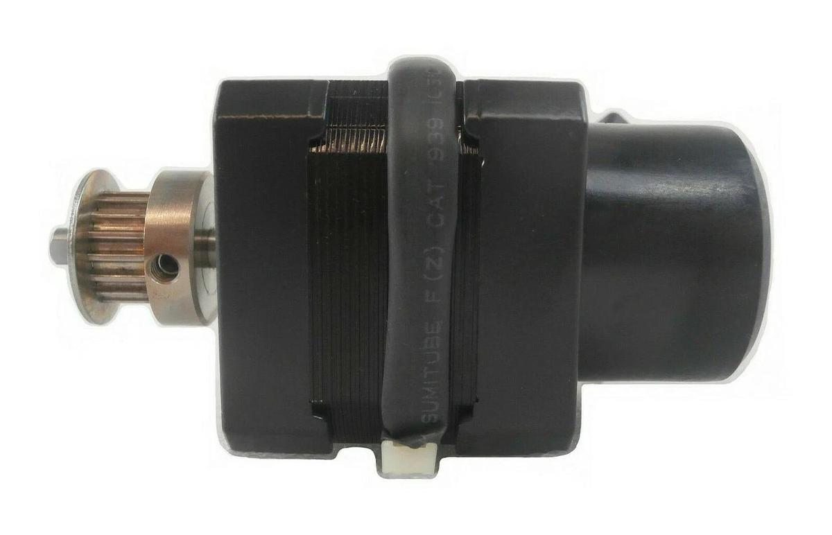 Used Oriental Motor A4839-9015KE 5-Phase Stepping Motor VEXTA TEL Lithius Working