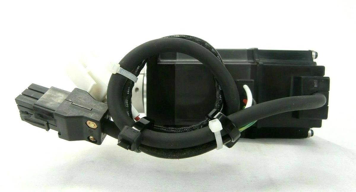 Used Mitsubishi Electric HC-MF23-UE AC Servo Motor 200W Working Spare