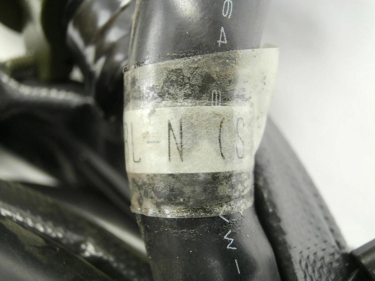 Used Mitsubishi MELFA RV Series Robot Cable Set of 2 1E-2CBL-N(P) 1E-2CBL-N(S) Spare