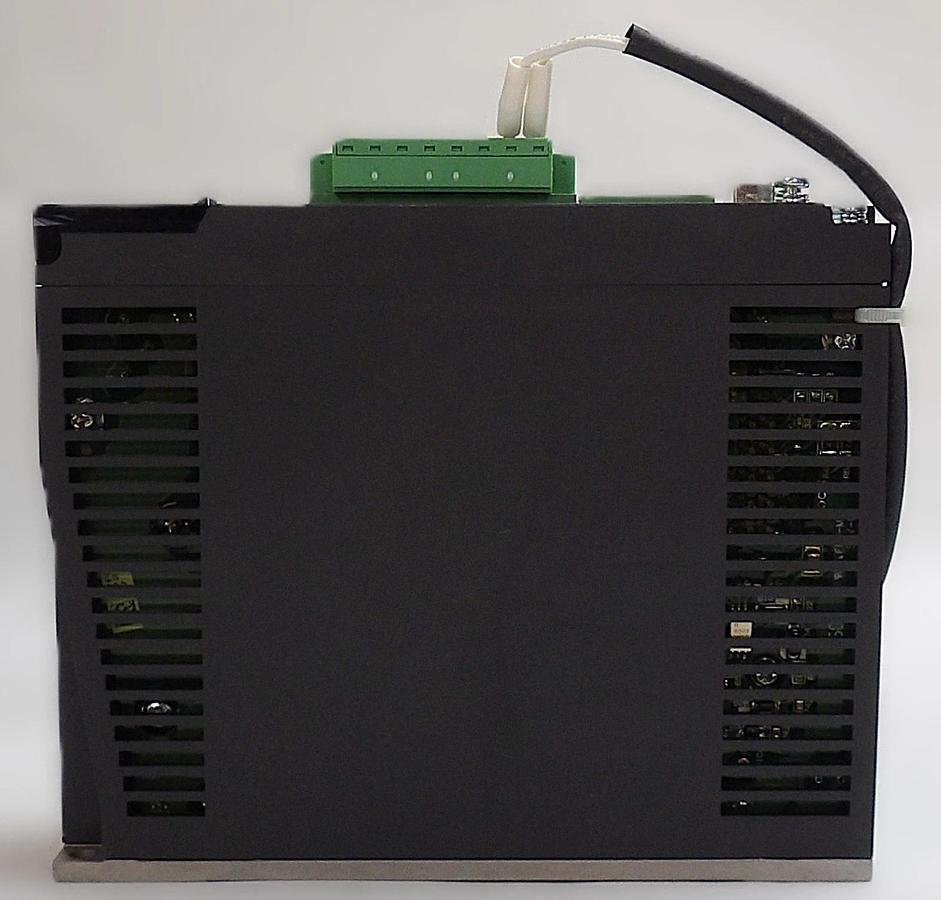 Sanyo Denki RS2A01A0AA0 AC Servo Amplifier SANMOTION R Lot of 2 New