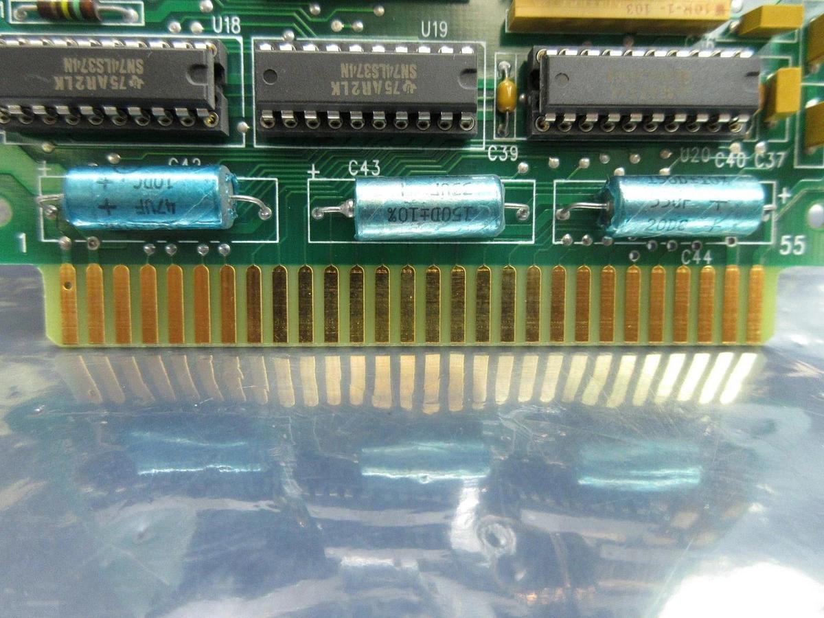 Used SVG Silicon Valley Group 851-8233-004 Processor PCB Card Rev. F 90S Used Working