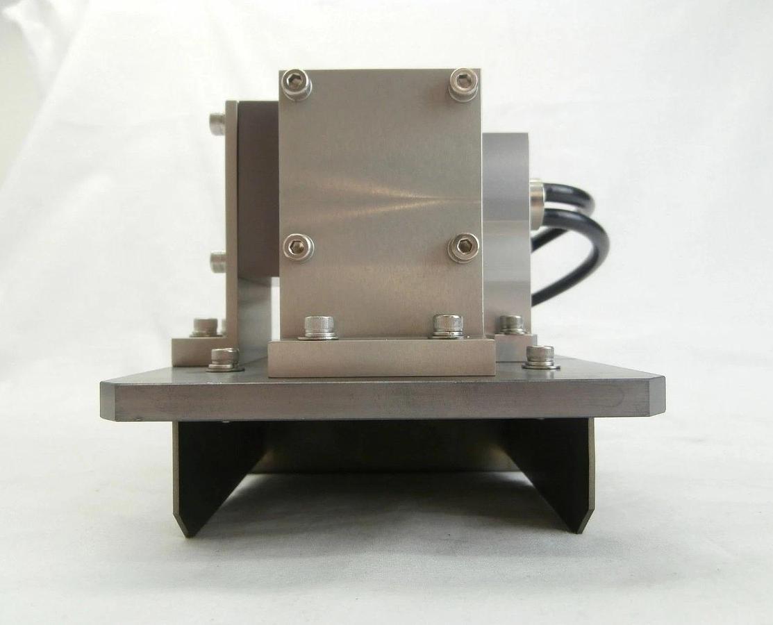 Used Horiba Fiber Optic Light Source Assembly with Cables PD-201A Used Working