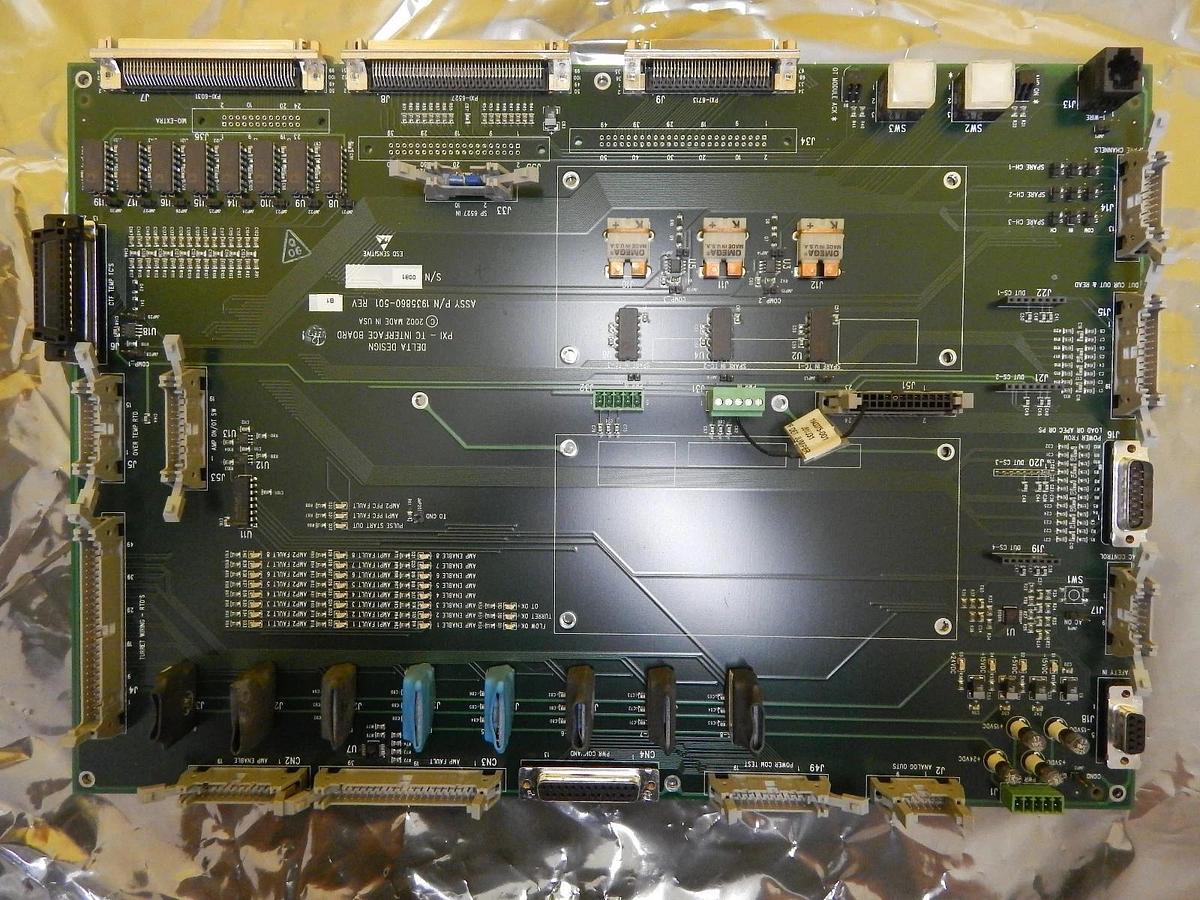 Used Delta Design 1935860-501 PXI-TC Interface Board PCB 1935859-401 Used Working