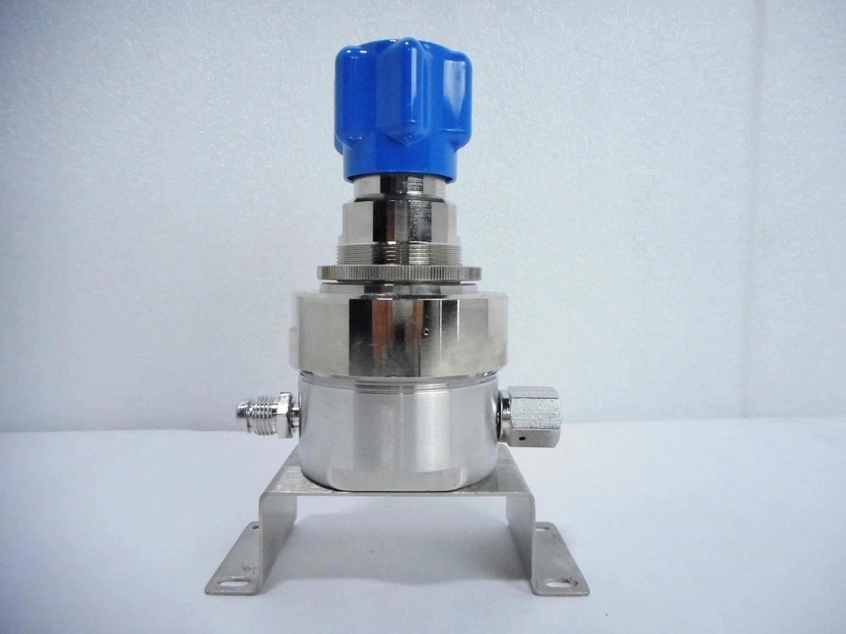 Used Parker 45300332EVPM Manual Regulator Valve SQ420E-502PFSFM4.48PMEV Used Working