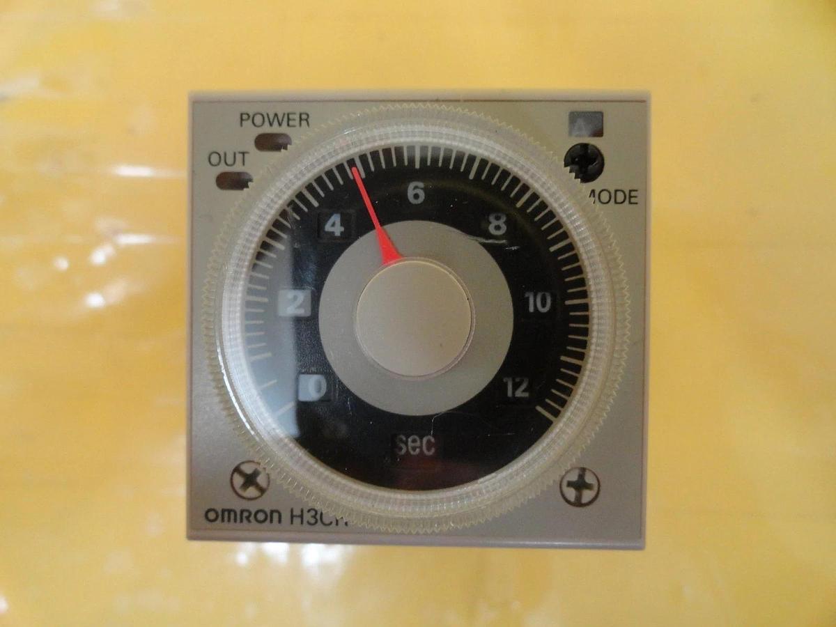Used Omron H3CR-H8L Timer Relay H3CR-A8 Reseller Lot of 4 Used Working