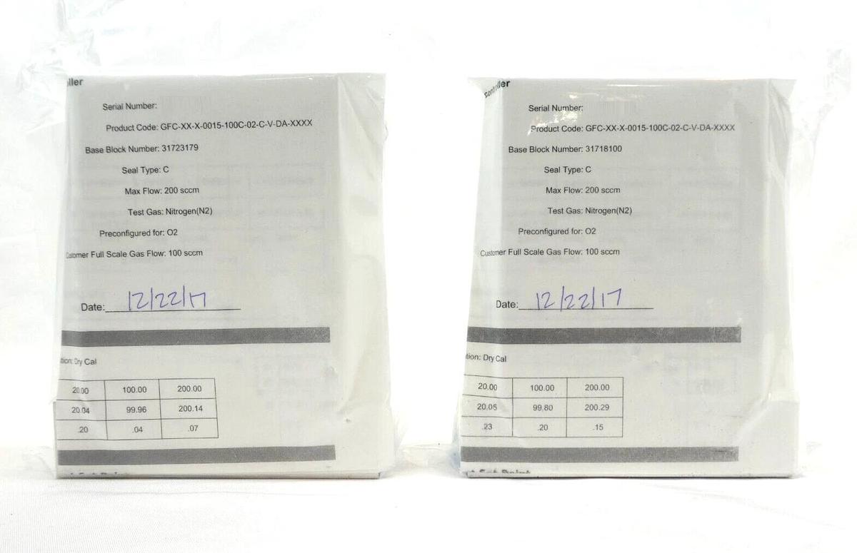 Pivotal Systems 32-03033 Mass Flow Controller MFC 100 SCCM O2 Lot of 2 New