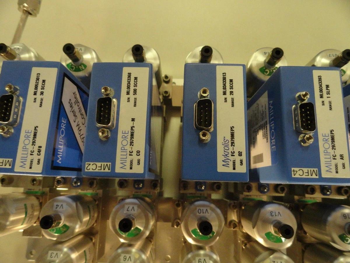 Used Millipore Tylan FC-2979MEP5 8 Station MFC Mass Flow Controller Assembly Working