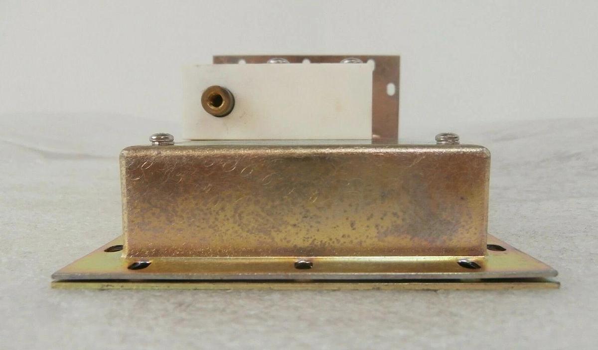 Used Lam Research 853-000577-001 Phase and Magnitude Detector 810-008582-001 Working