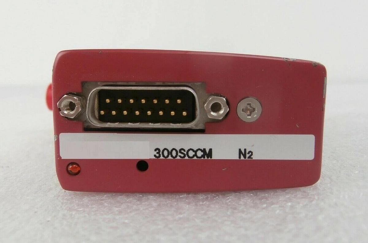 Used STEC SEC-F730M Mass Flow Controller MFC SEC-F730 300 SCCM N2 Working Surplus
