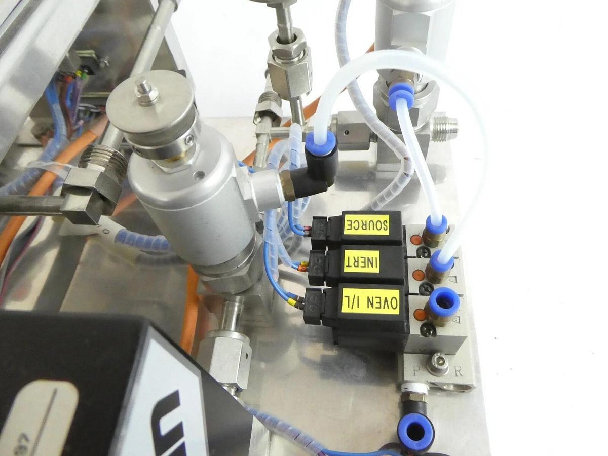 Used Cambridge Fluid Systems 0010-91663 Gas Panel AMAT Applied Materials Working