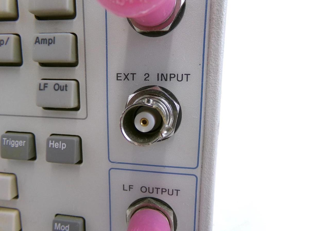 Used Agilent Technologies E4432B ESG-D Series Signal Generator ESG-D3000B Untested