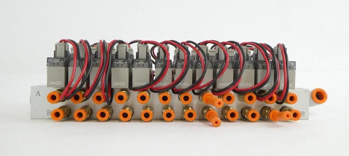 Used SMC D-276-990020B 12-Port Pneumatic Manifold AMAT 0190-01401 Lot of 4 Working
