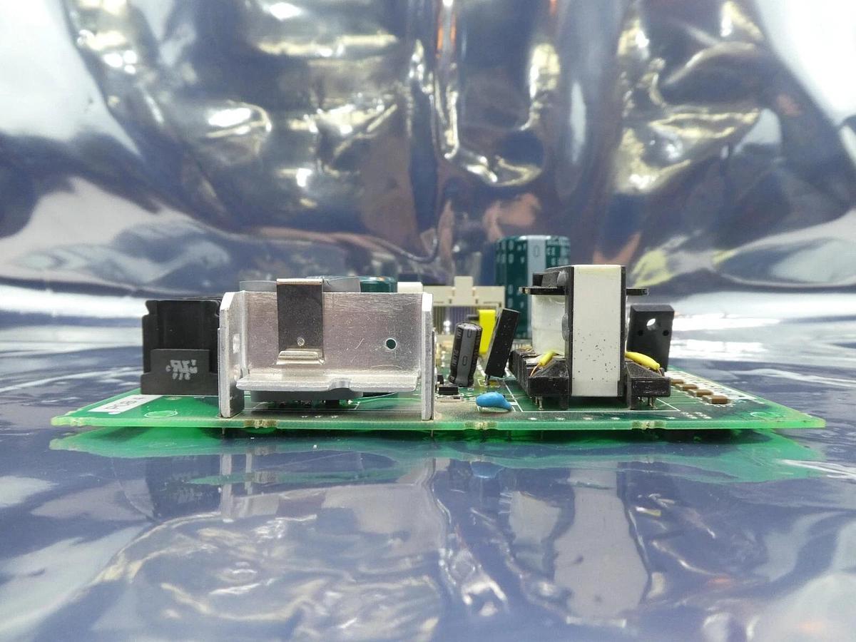 Used Yaskawa Electric CLSR-CC-1CN2BY1 Power Distribution PCB DF0200448-A0 NSR Working