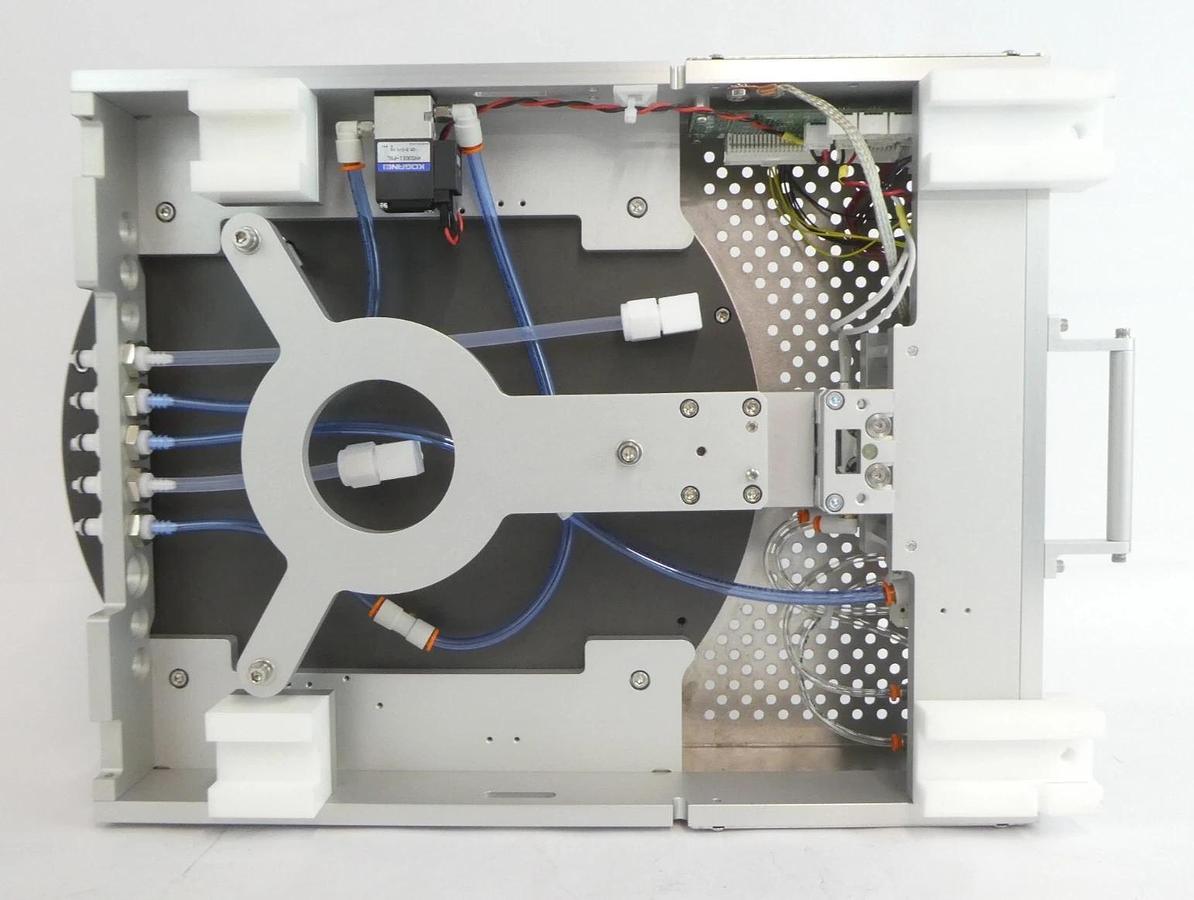 C&D Semiconductor 300mm Wafer Processing Transfer Stage P9000 New Surplus