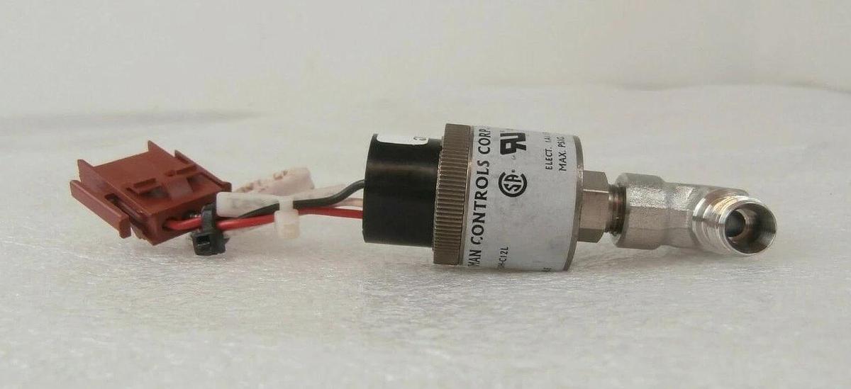 Used Whitman Controls P117G-10H-C12L Pneumatic Valve ASM 02-321566C02 Lot of 8 Spare