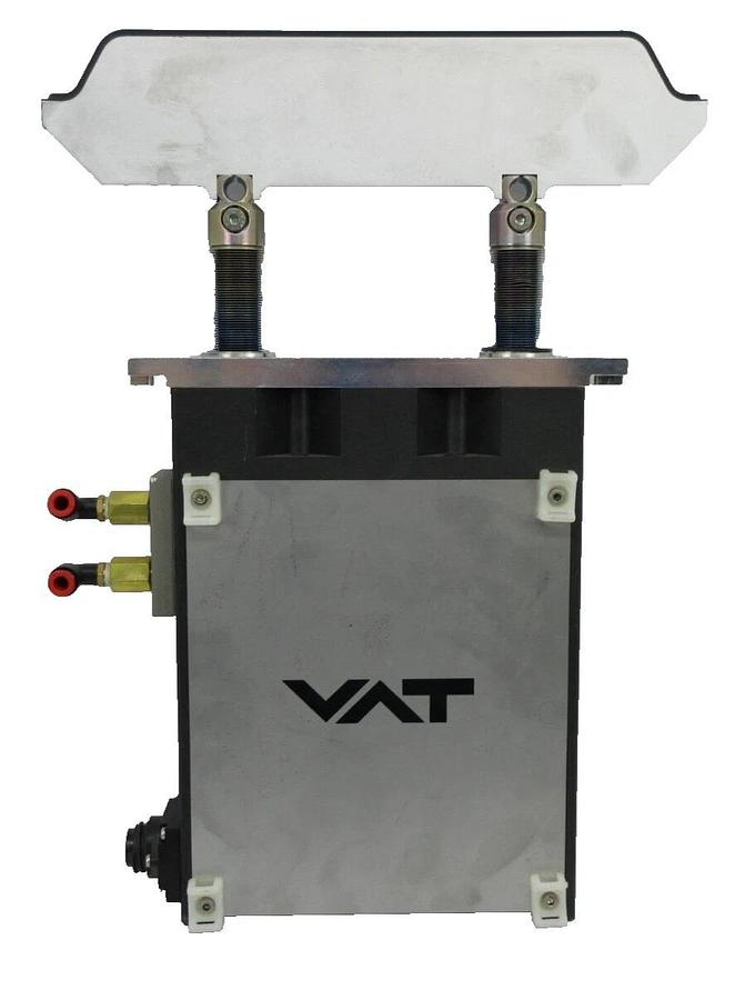 Used VAT F03-76729-03 Slit Valve Novellus Concept Two ALTUS Used Working