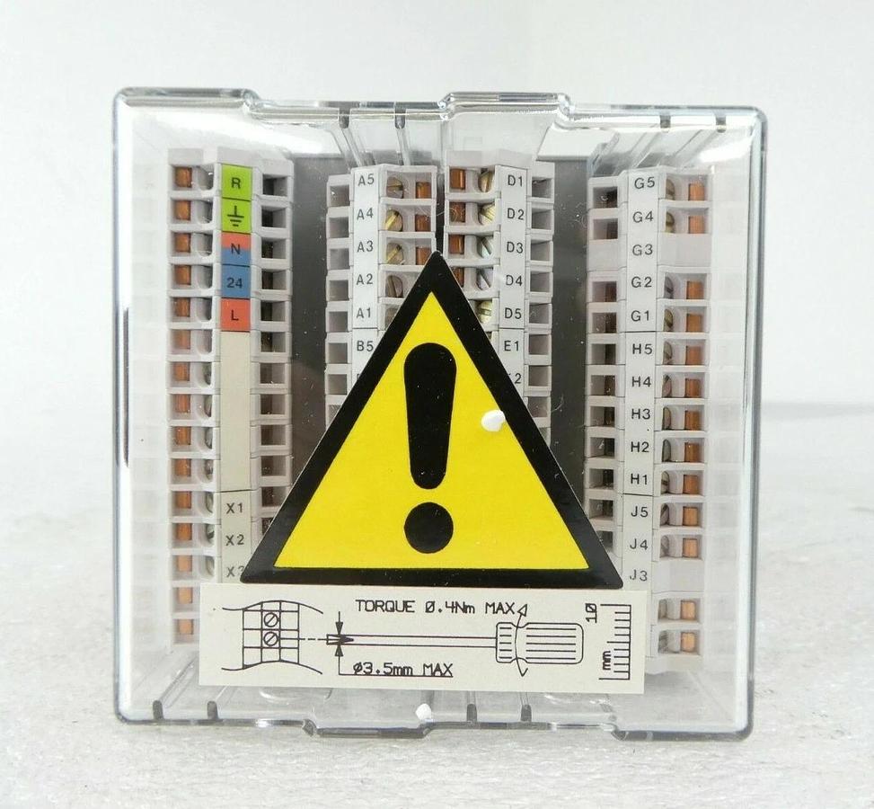Eurotherm 940D Temperature Controller 900 EPC Mattson 514-08358-00 w/Manual New