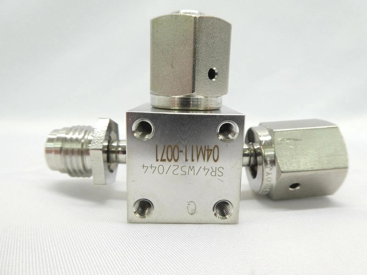 Used Qualiflow 2x10-9atm.cm3/Sec 3-Way Pneumatic Valve Lot of 3 Working Surplus