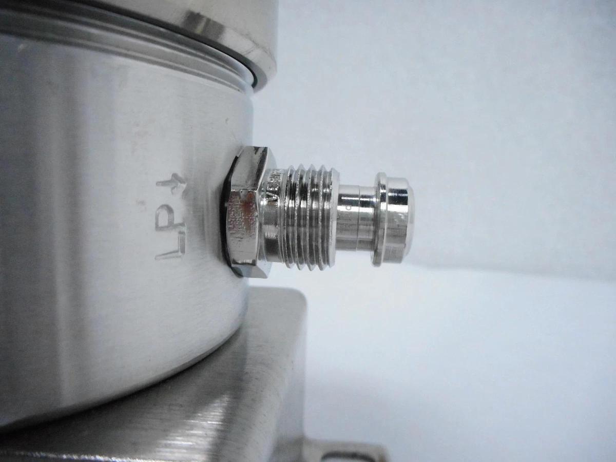 Used Parker 45300332EVPM Manual Regulator Valve SQ420E-1002PFSFM4.48PMEV Used Working